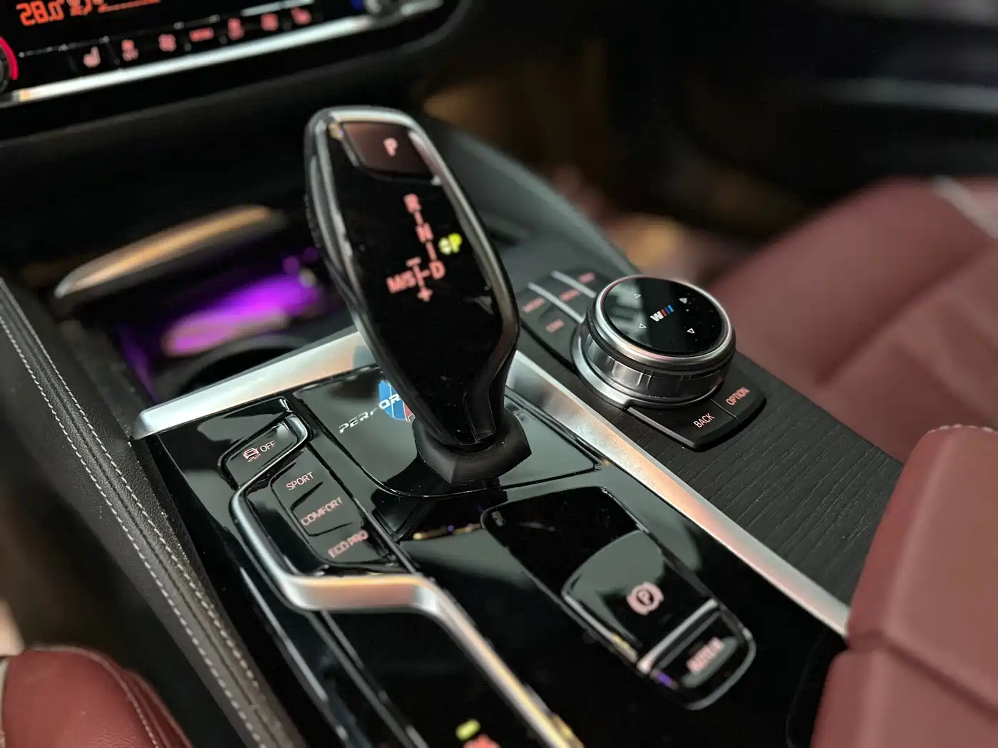 BMW 5 Series 2022 Model Second Facelift 530Li Leading M Sport Package фото 12