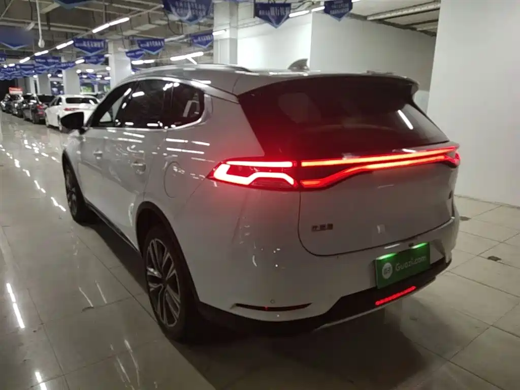 BYD Tang 2018 2.0T Automatic Smart Connection Honor Edition 7-Seater China V фото 5