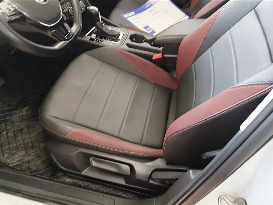 Volkswagen Bora 2019 1.5L Manual Comfort Model фото 9