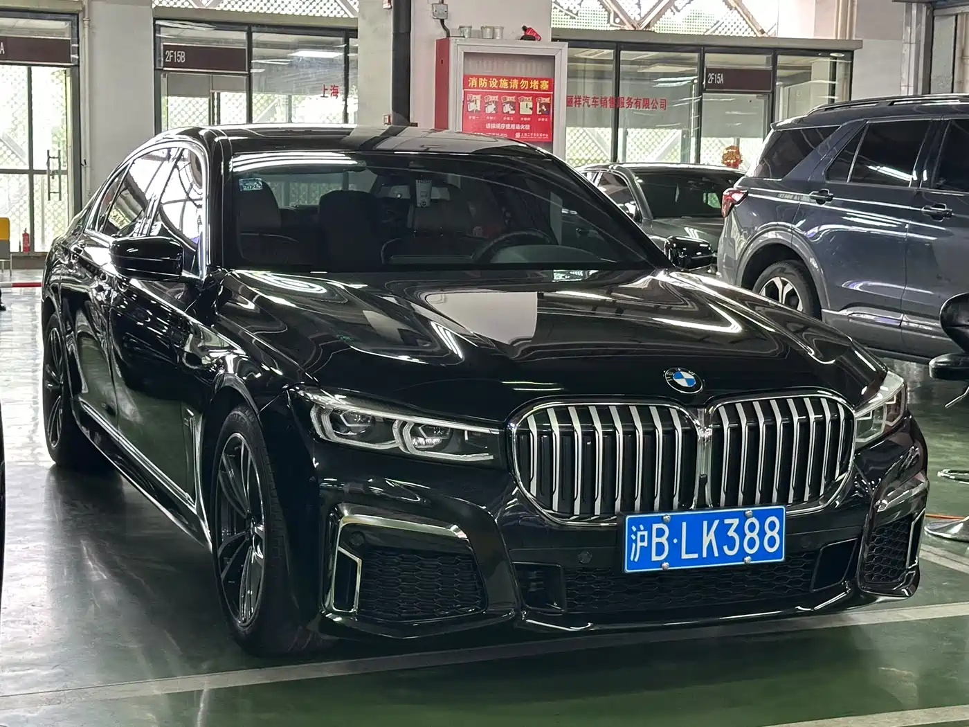 BMW 7 Series 2021 Model 730Li M Sport Package фото 16