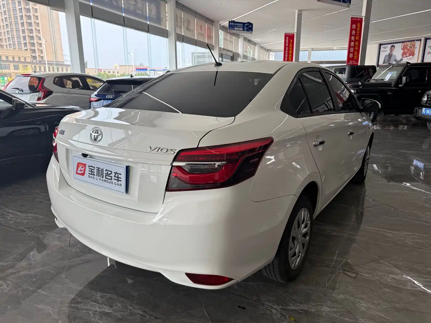 Toyota Vios 2022 1.5L 20th Anniversary Edition фото 8
