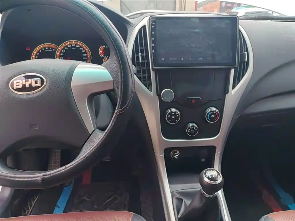 BYD F3 2015 Energy-saving Edition 1.5L Manual Comfort фото 10