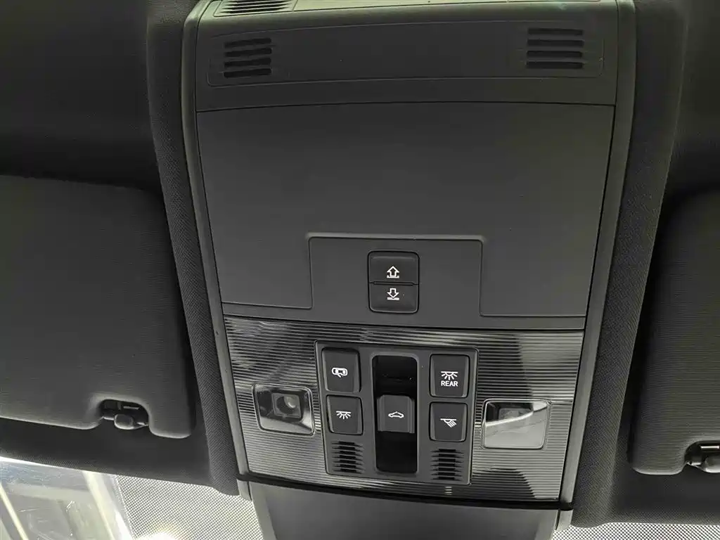 Volkswagen Tayron X 2023 380TSI 4WD Flagship Smart Edition фото 8