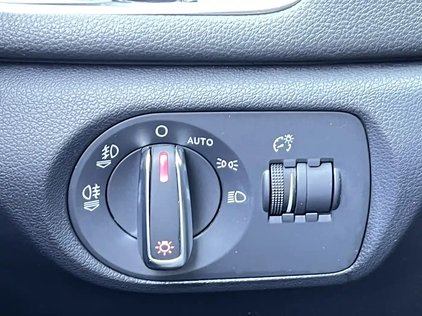 Audi Q3 2013 35 TFSI Comfort фото 32