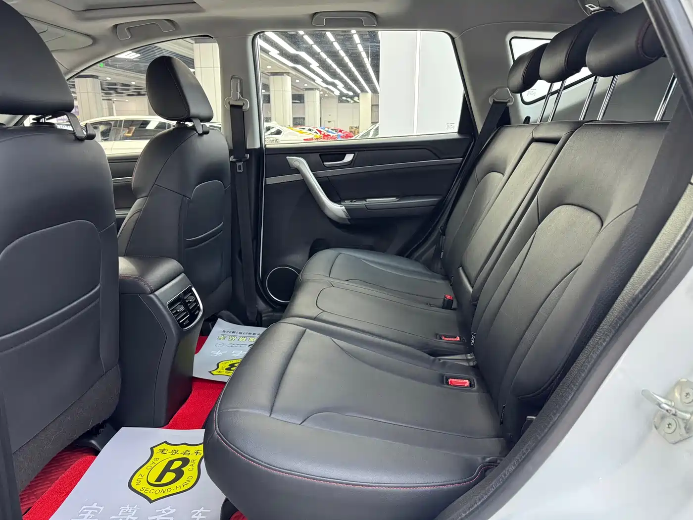 Haval M6 2018 Facelift 1.5T DCT 2WD Elite Edition фото 8