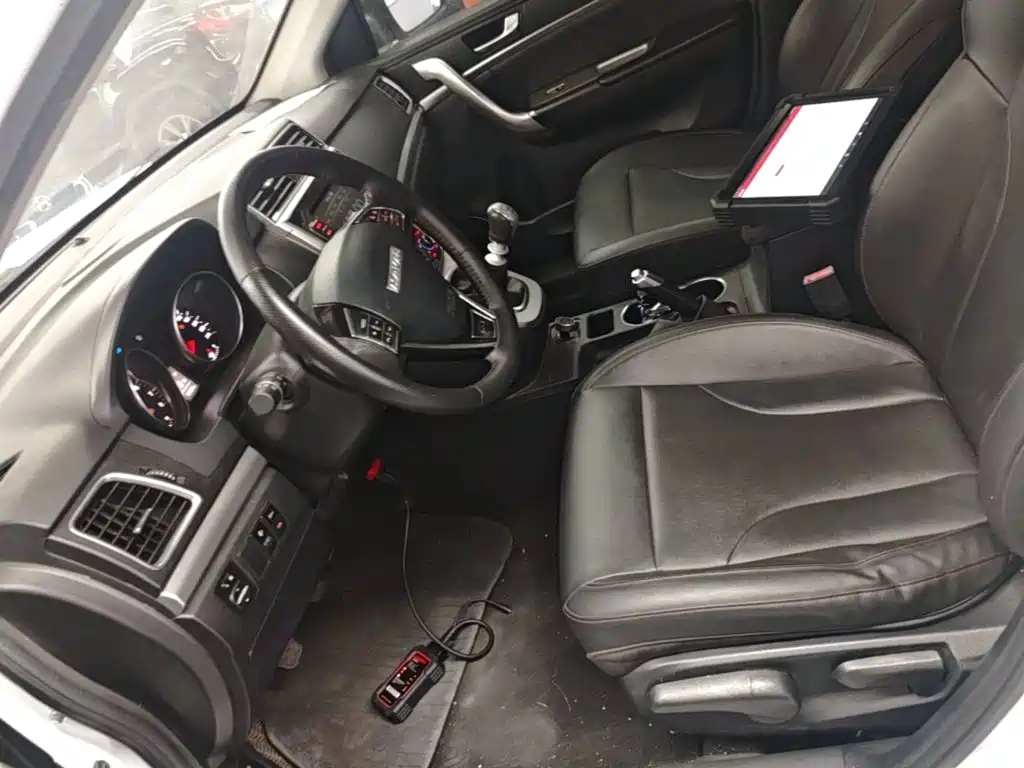 Photo 15 - Haval M6