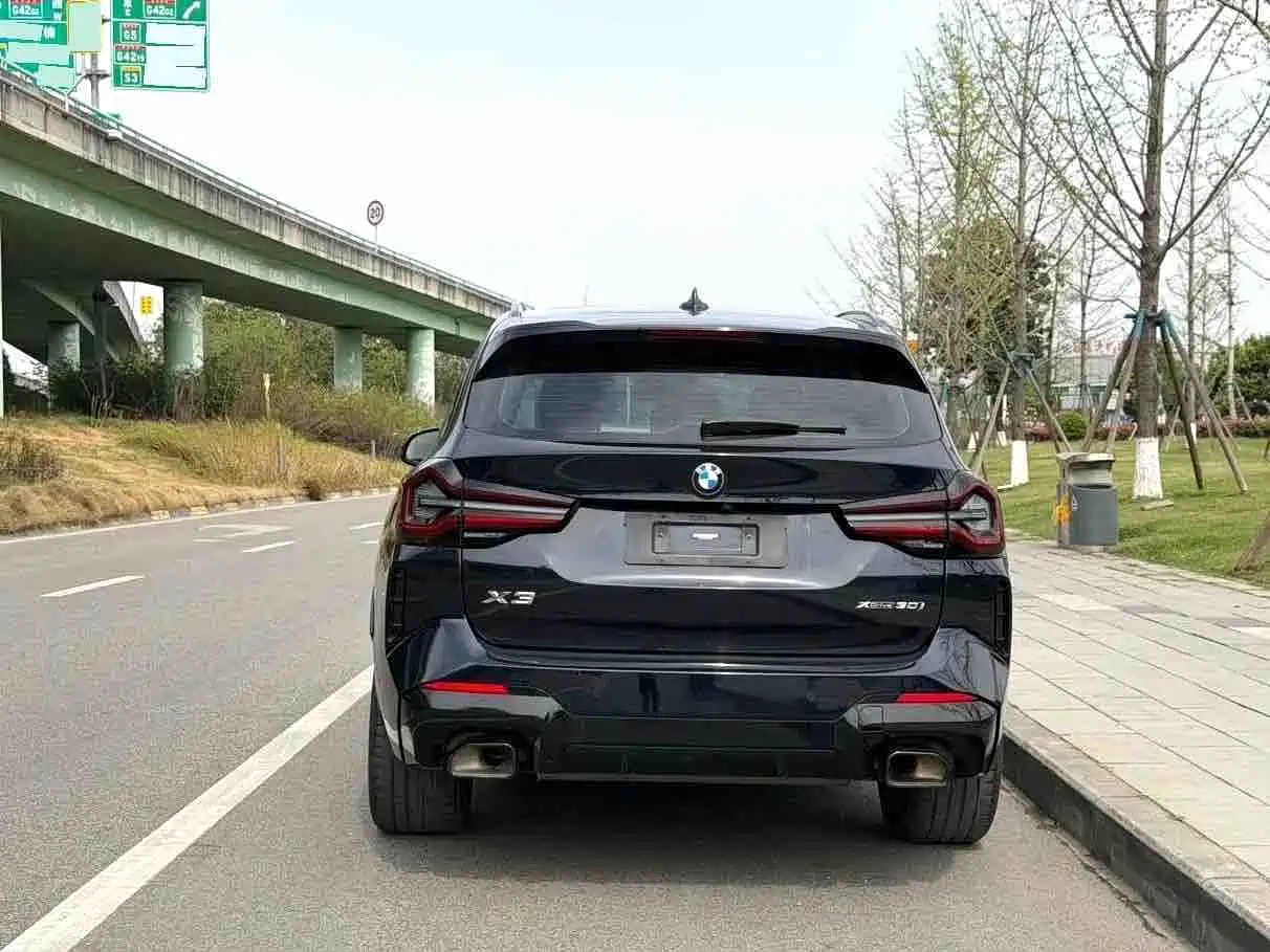 BMW X3 2022 xDrive30i Leading M Night Package фото 3