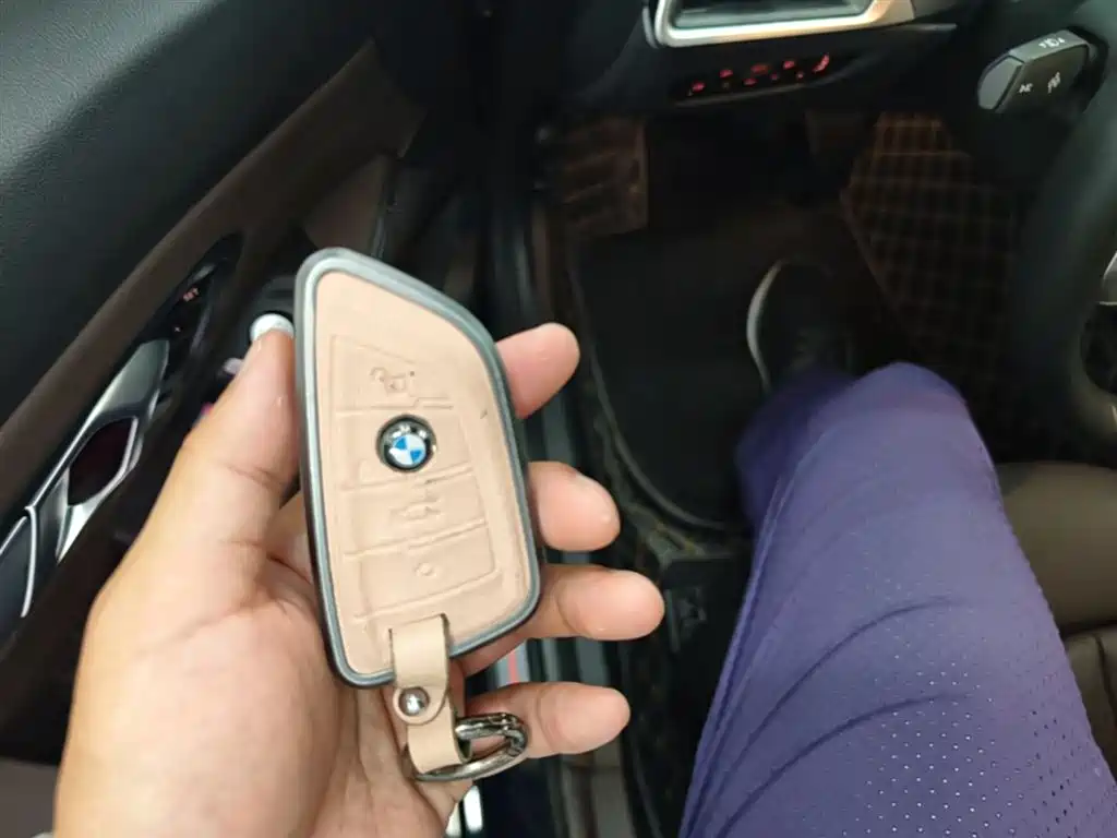 BMW i3 2022 eDrive 35 L фото 9