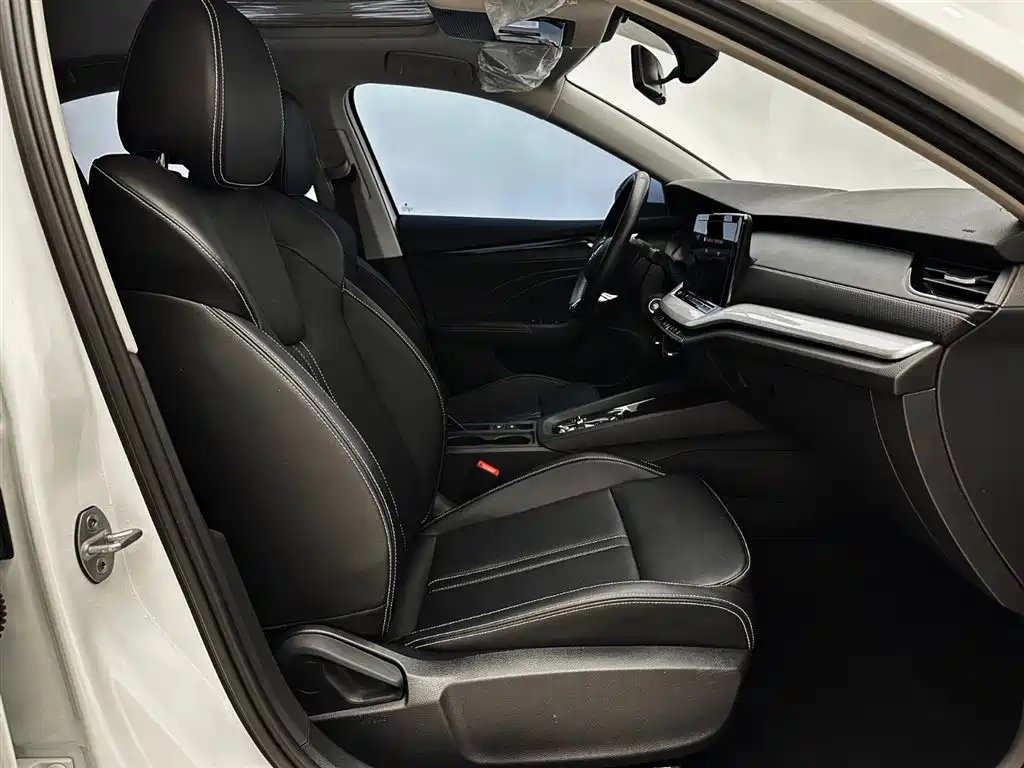 صورة 17 - Škoda Octavia
