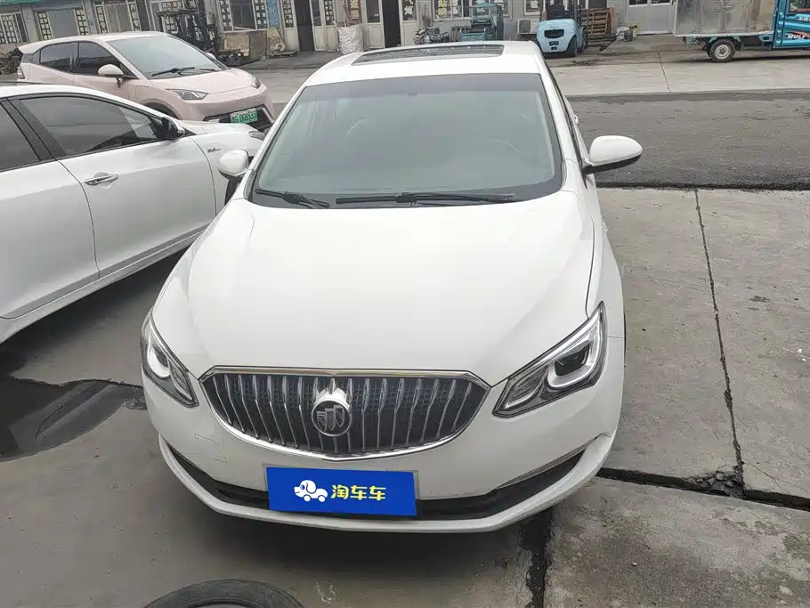 Buick Excelle 2015 15N Automatic Elite фото 2
