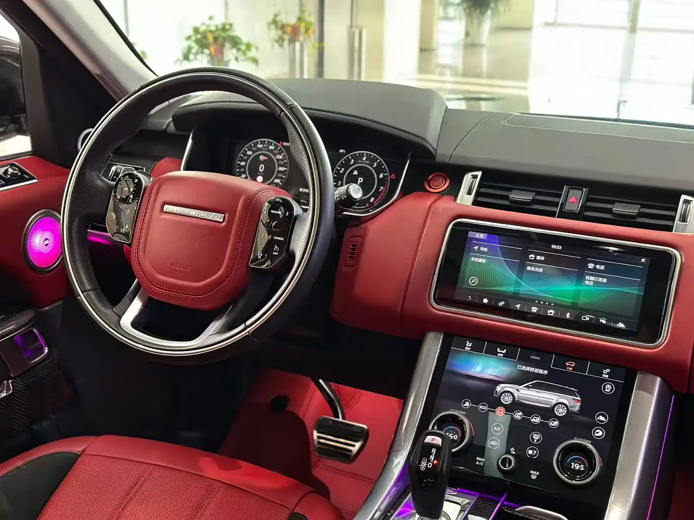 Land Rover Range Rover Sport 2021 3.0 L6 Gloss Black Edition фото 9