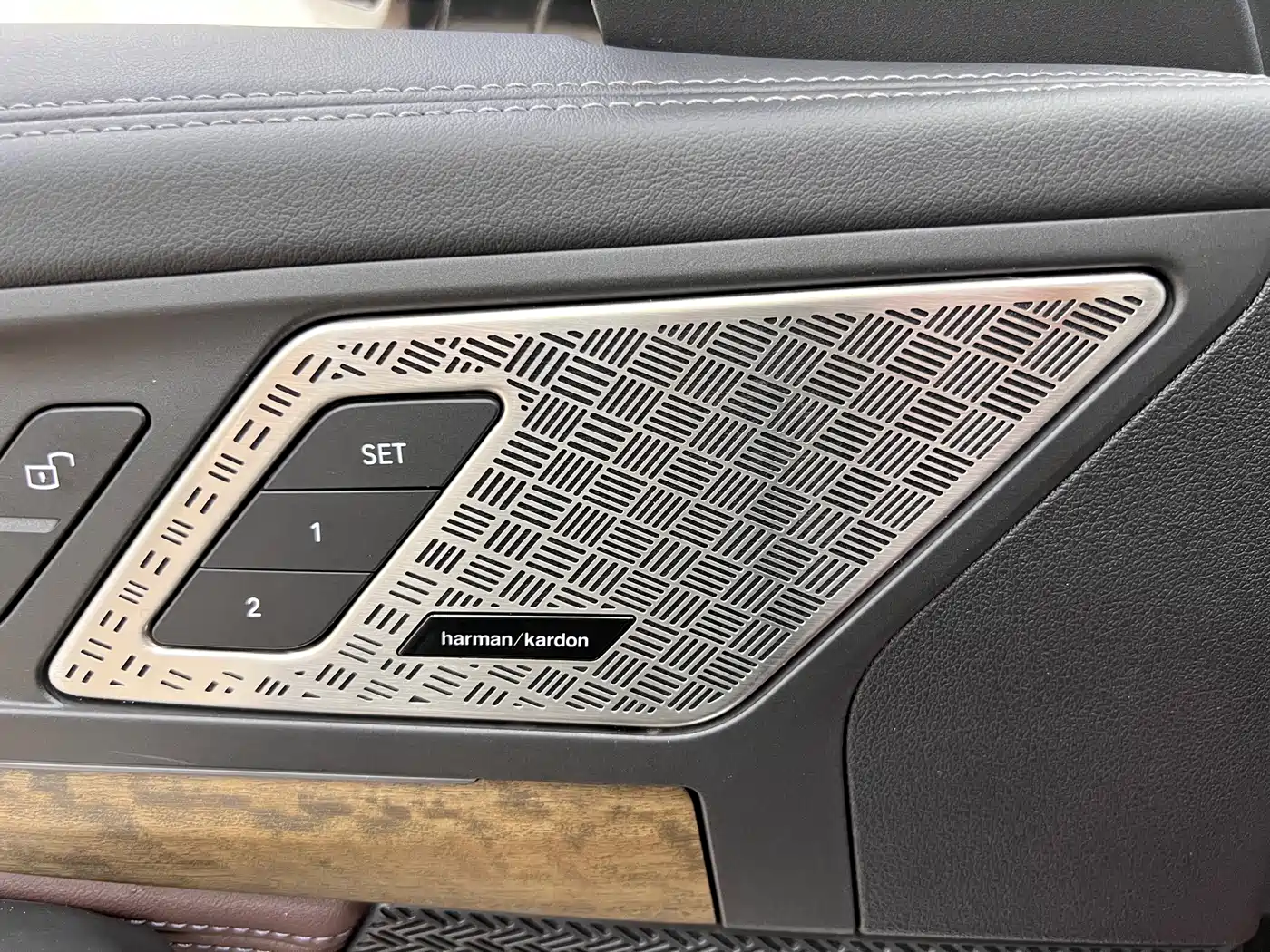 BMW iX1 2023 2023 xDrive30L X Design Package