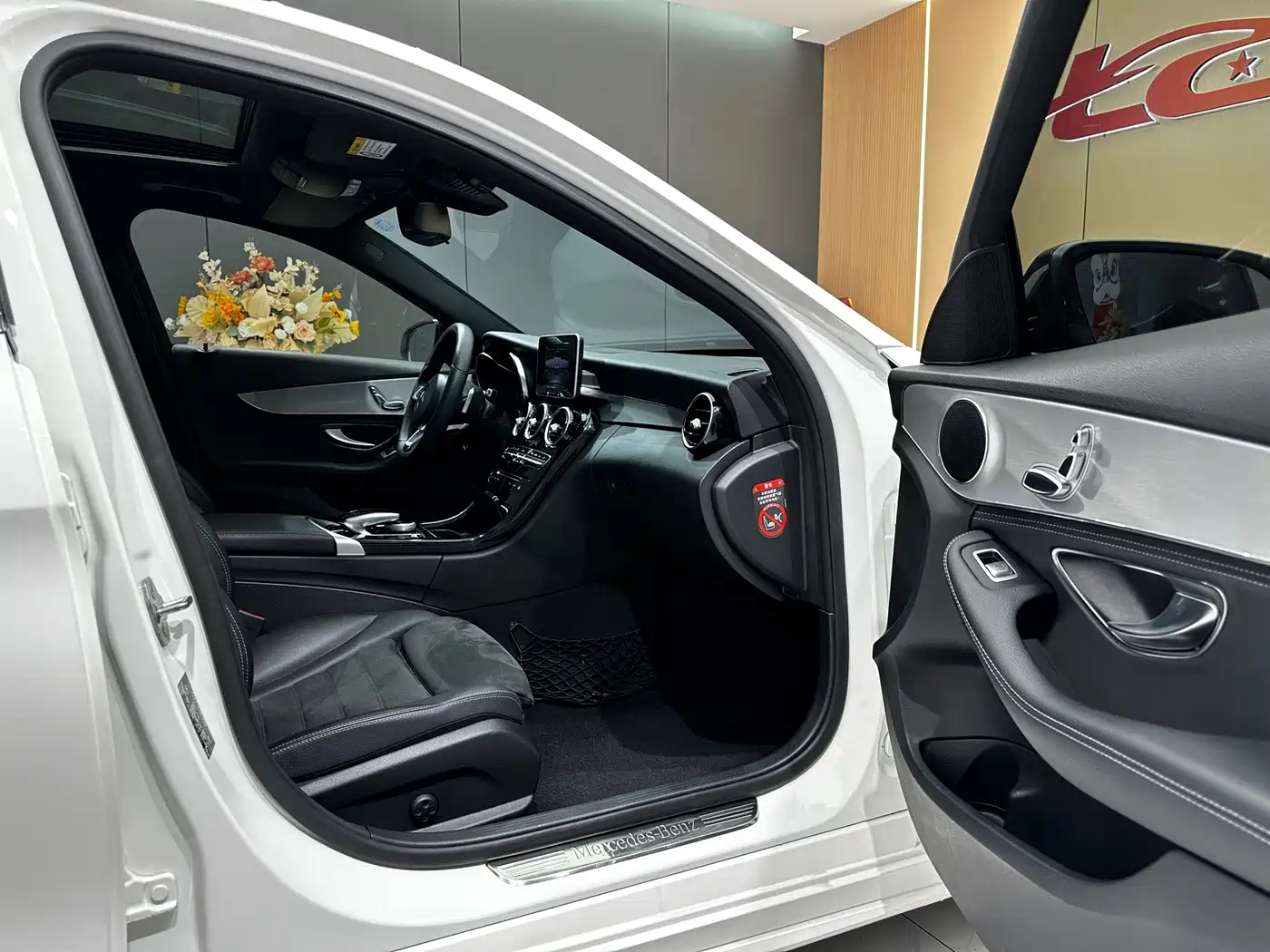 Mercedes-Benz C-Class 2018 C 200 Sport Edition фото 11