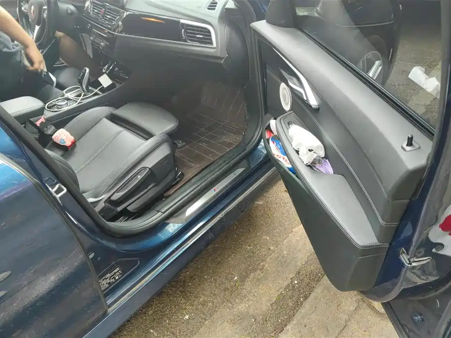 BMW 1 Series 2021 Facelift 120i M Sport Shadow Edition фото 8
