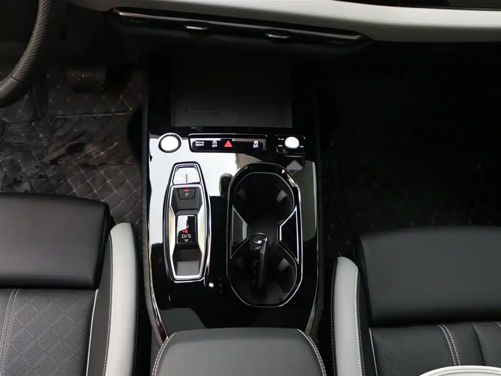 Audi A5L 2026 2.0T Sport Edition фото 11