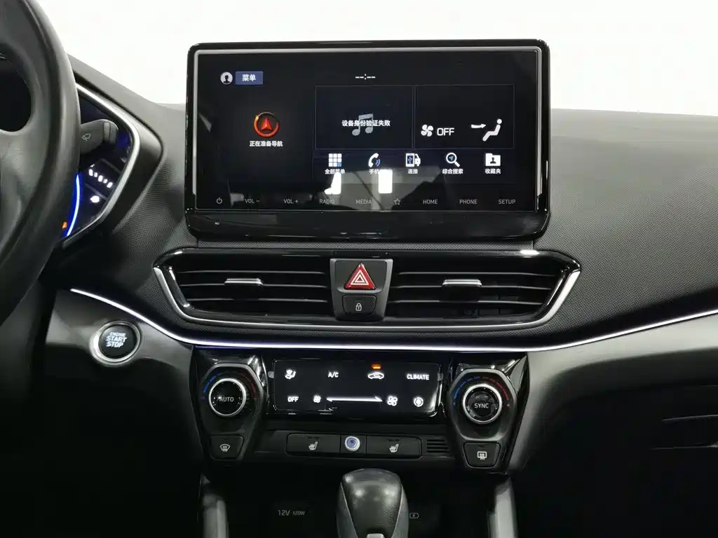 Hyundai Fista 2019 280TGDi Sport Edition China VI фото 12
