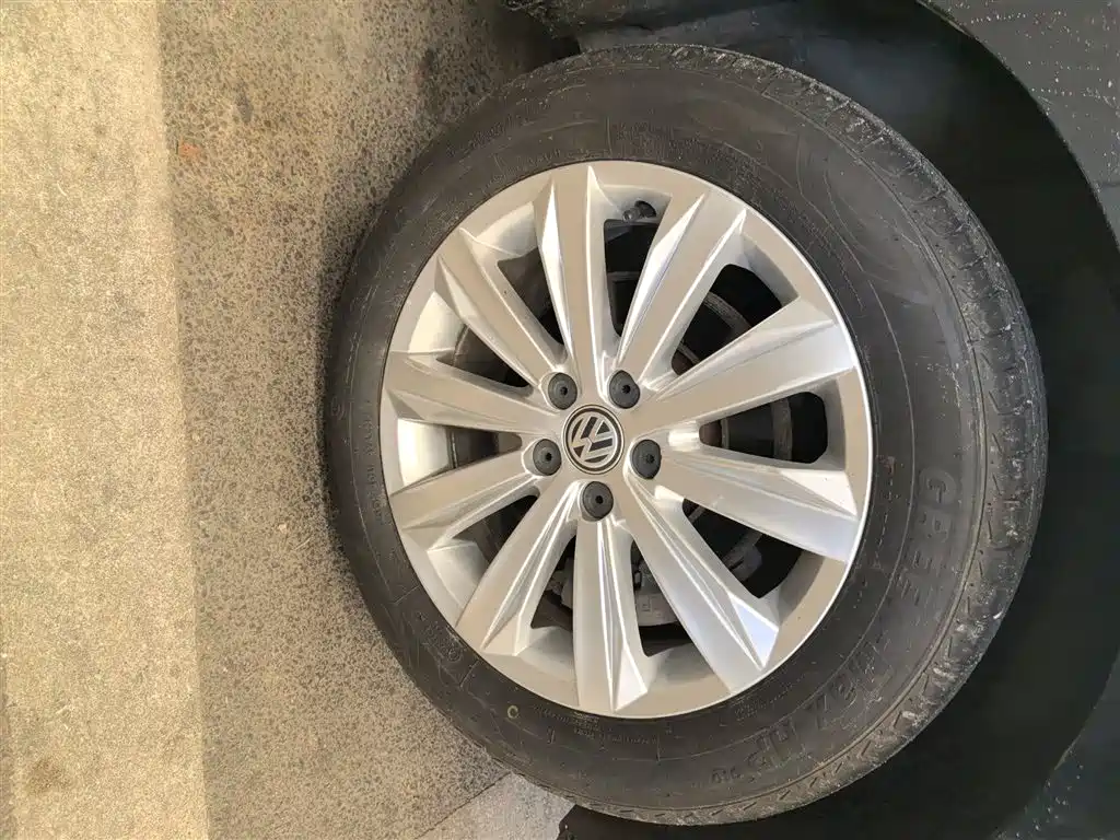 Volkswagen Bora 2018 1.5L Automatic Comfort фото 23