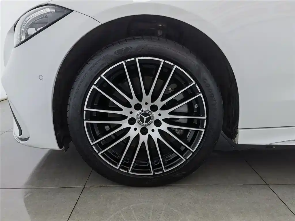 Mercedes-Benz C-Class 2023 Facelift C 260 L Sport Edition фото 17