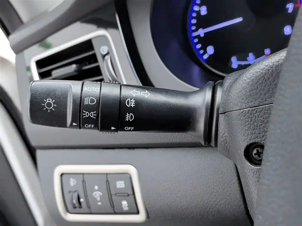 Hyundai Mistra 2014 1.8L Auto Premium DLX фото 21