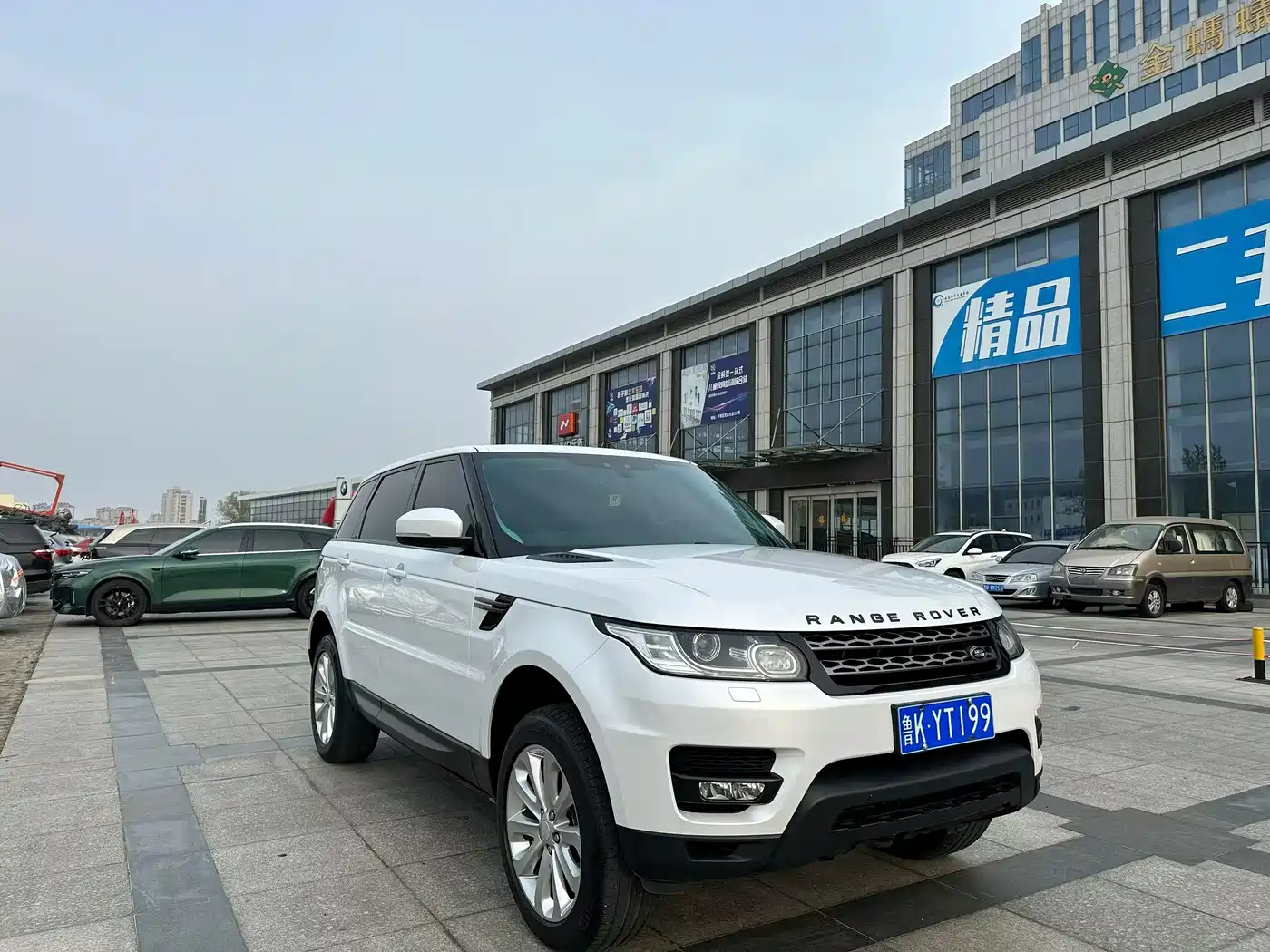 Land Rover Range Rover Sport 2017 3.0 SC V6 SE фото 3