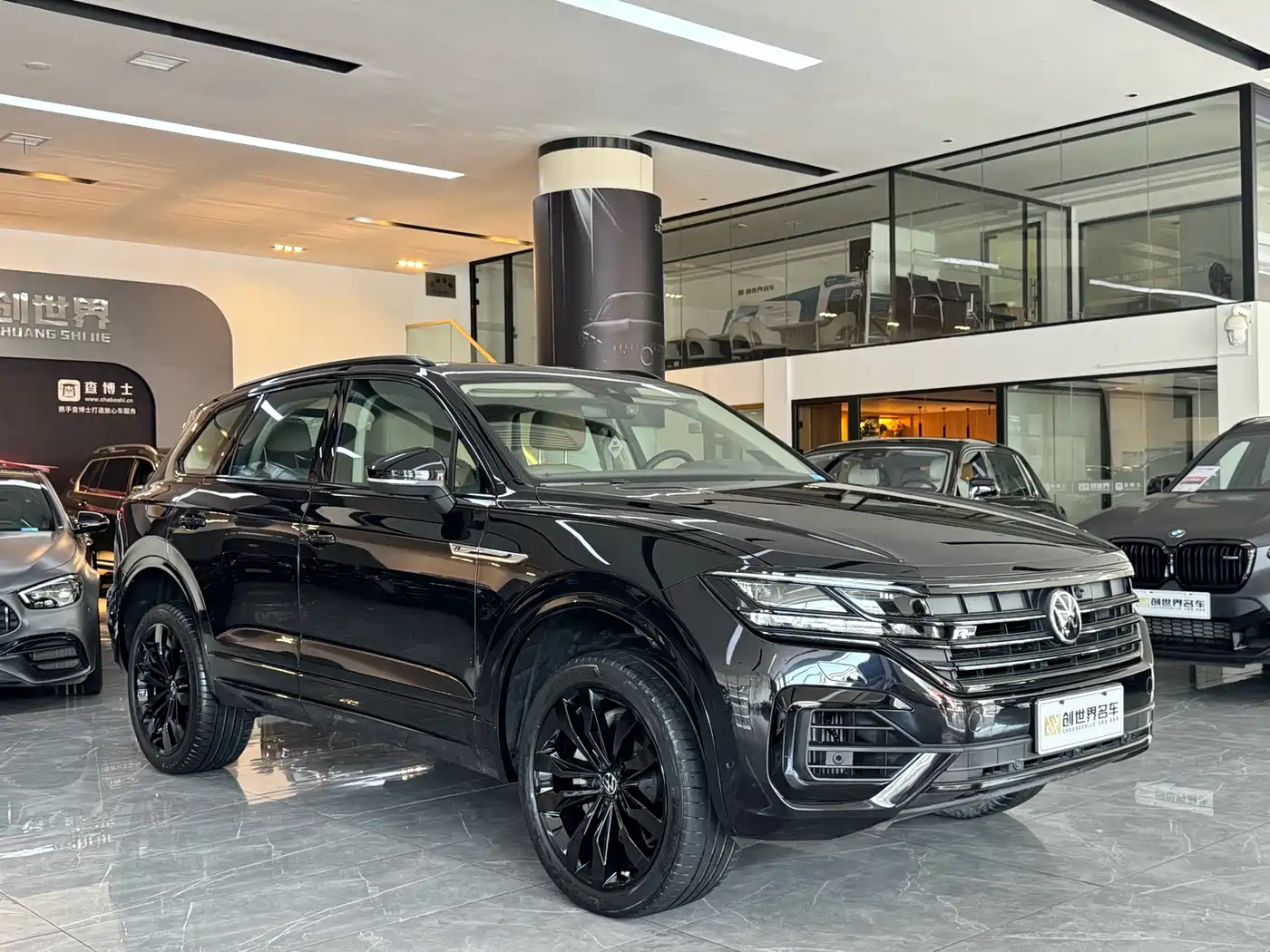 VOLKSWAGEN TOUAREG