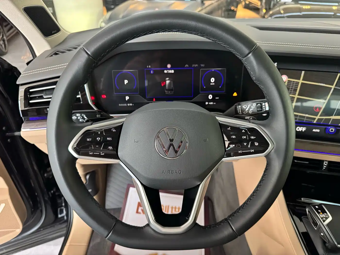 VOLKSWAGEN TOUAREG