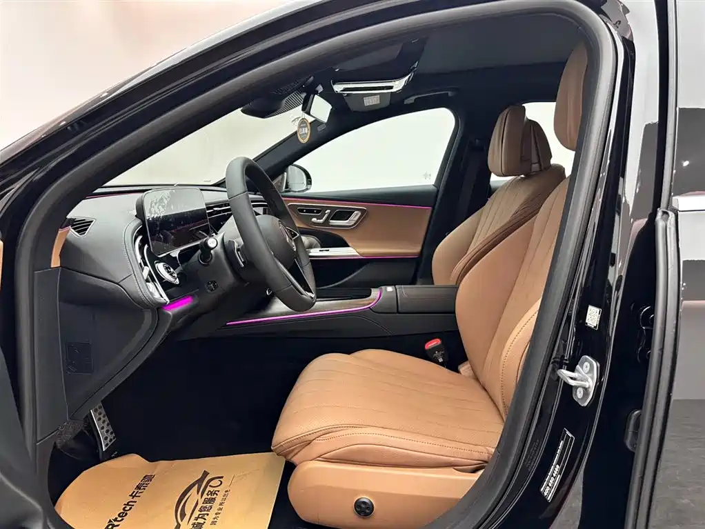 Mercedes-Benz E-Class 2025 E 300 L Luxury фото 8