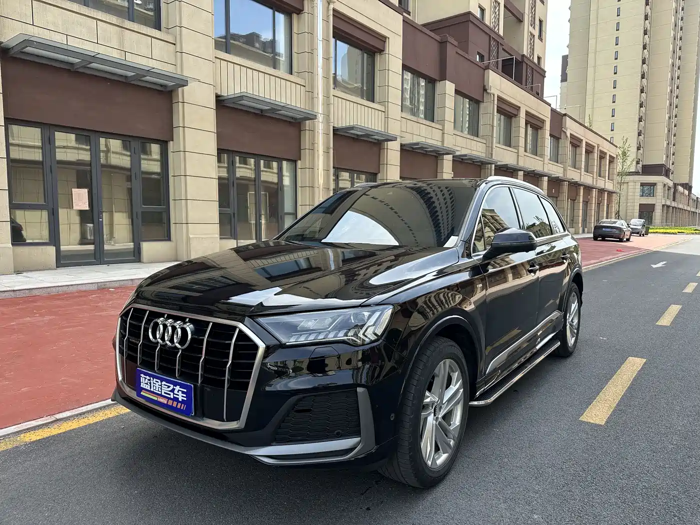 AUDI Q7