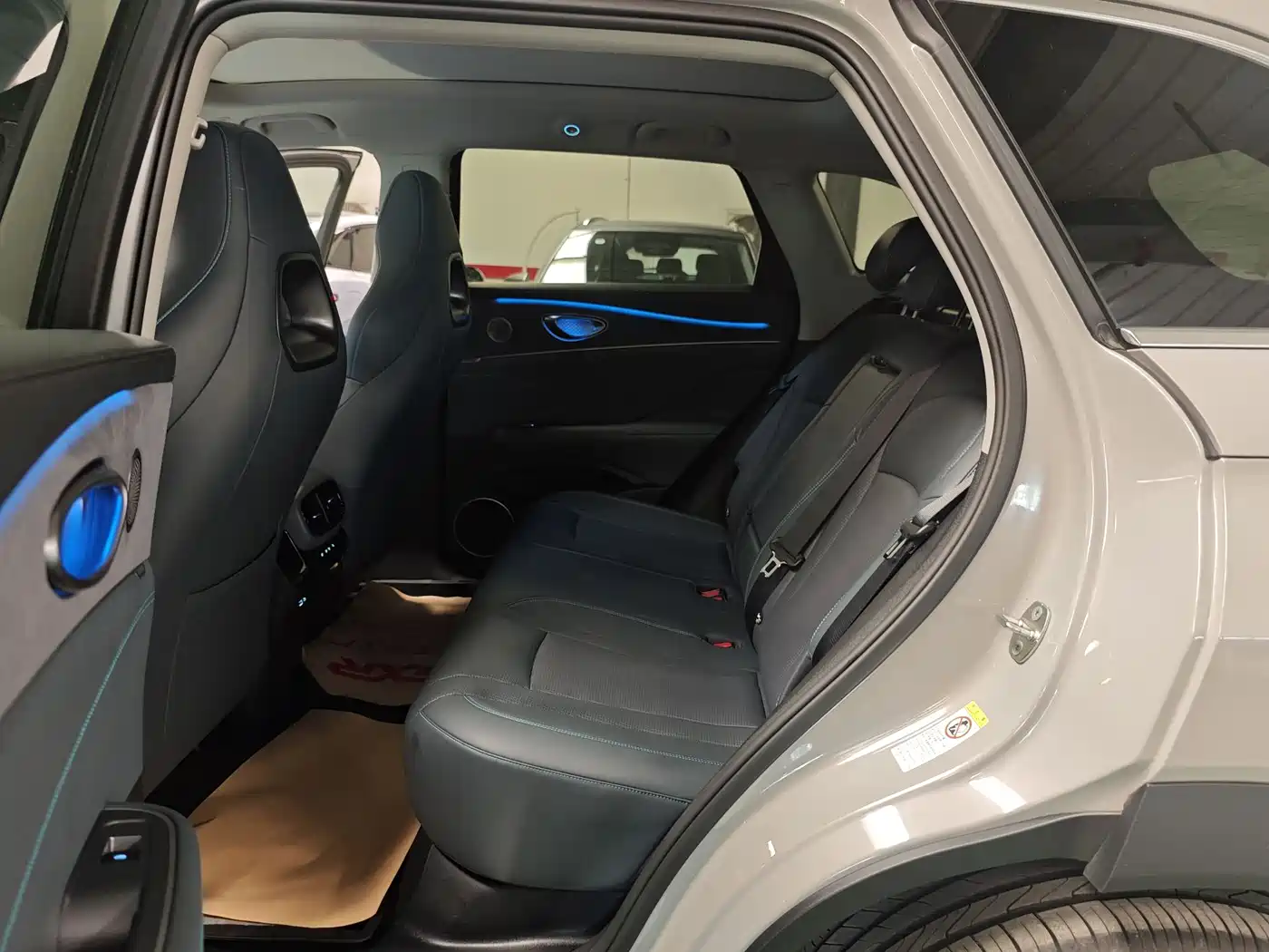 BYD Hai Shi 07 DM-i 2025 150 Pilot+ Edition фото 11