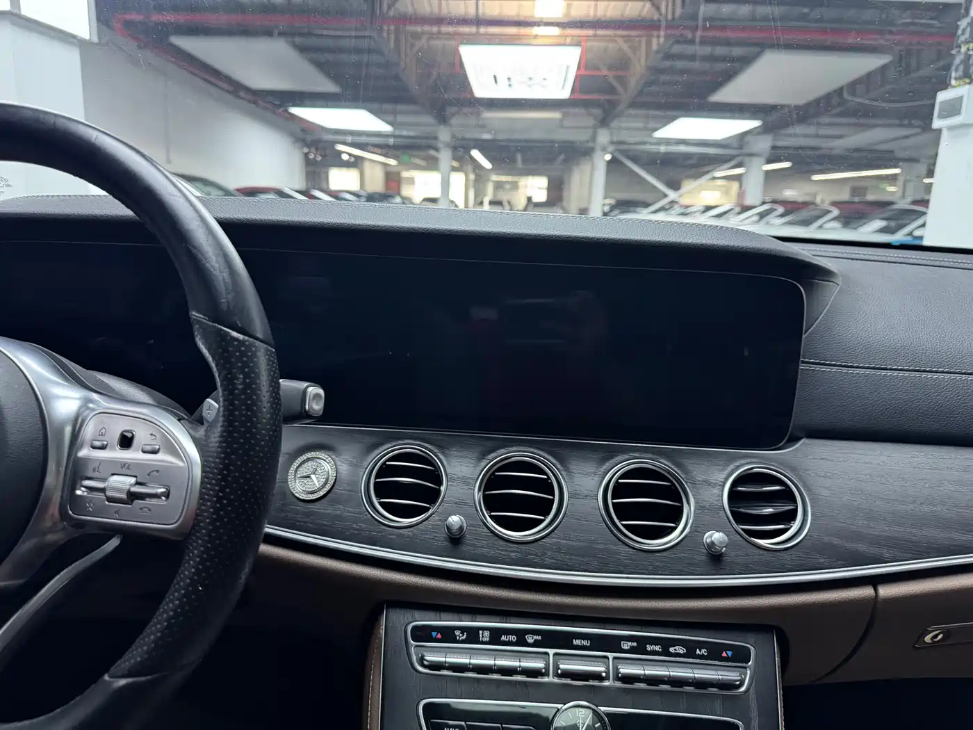 Mercedes-Benz E-Class 2020 Facelift E 300 L Sport Fashion фото 13