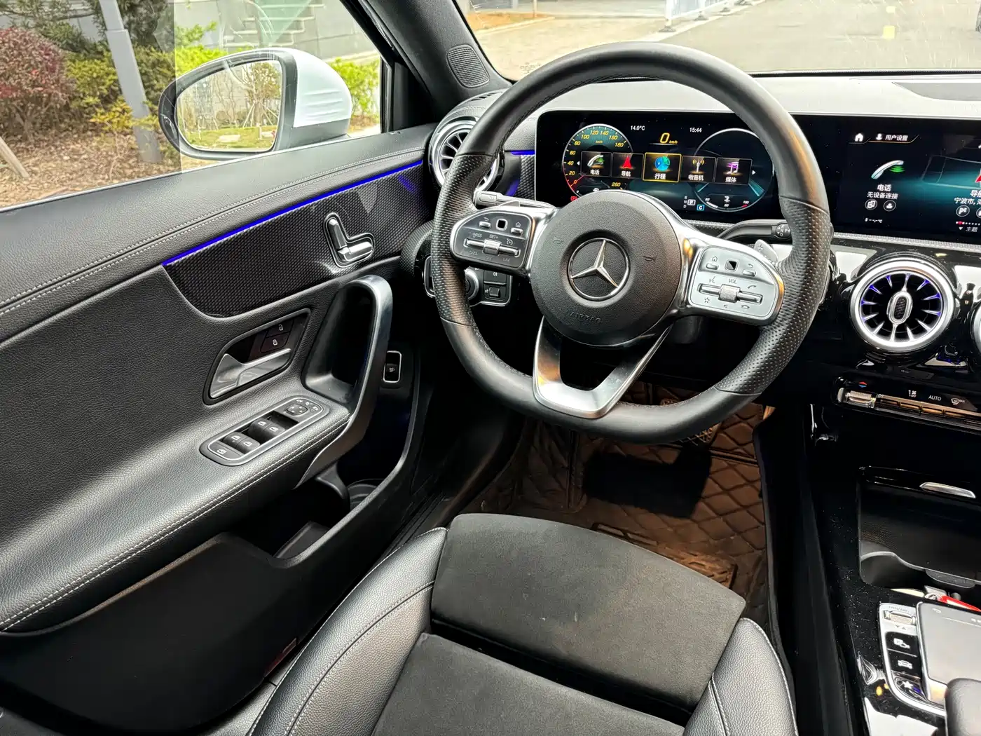 Mercedes-Benz A-Class 2020 A 200 L фото 7