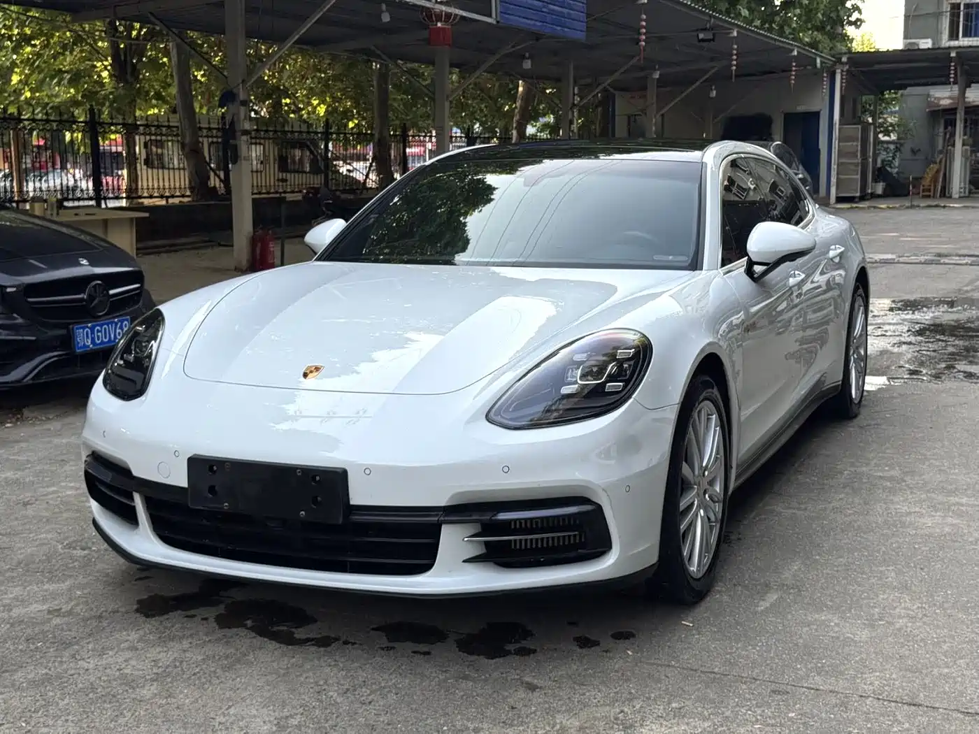 Porsche Panamera New Energy 2017 Panamera 4 E-Hybrid Executive Long Wheelbase 2.9T
