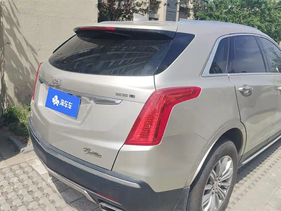 Cadillac XT5 2016 28T AWD Luxury Model фото 3