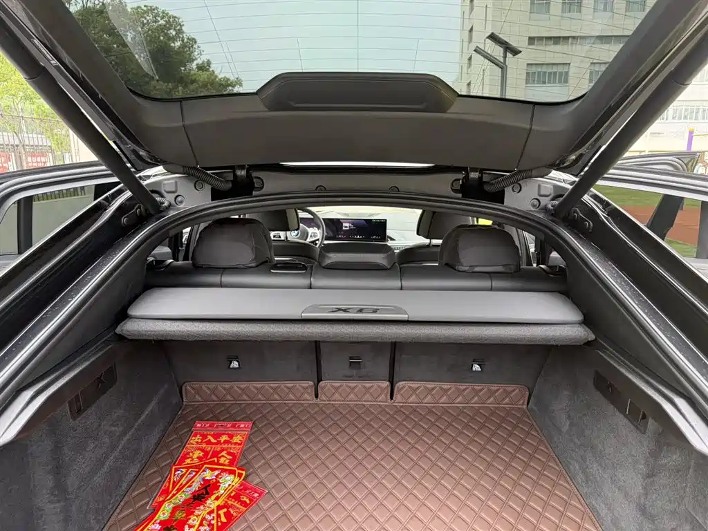 BMW X6 2023 xDrive40i Premium M Sport Package фото 4