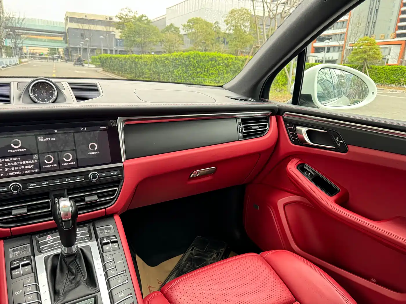 Porsche Macan 2018 Macan 2.0T фото 7