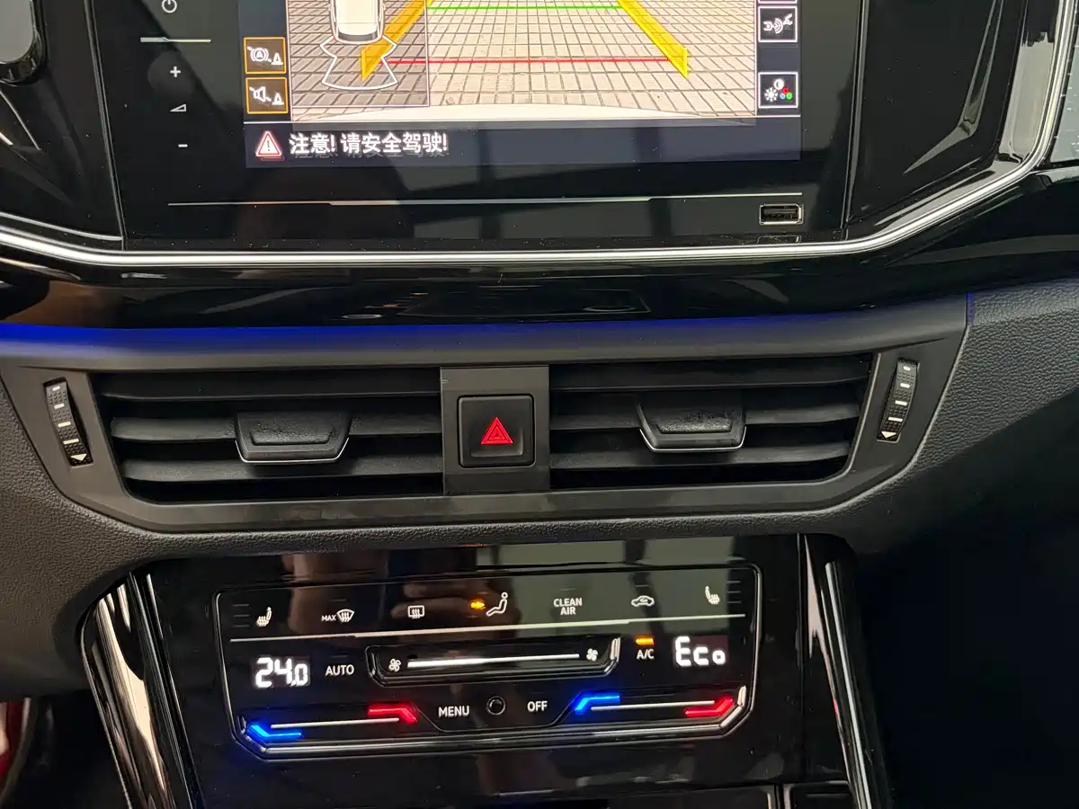 Volkswagen Tayron GTE Plug-in Hybrid 2020 Model 1.4T Luxury фото 14