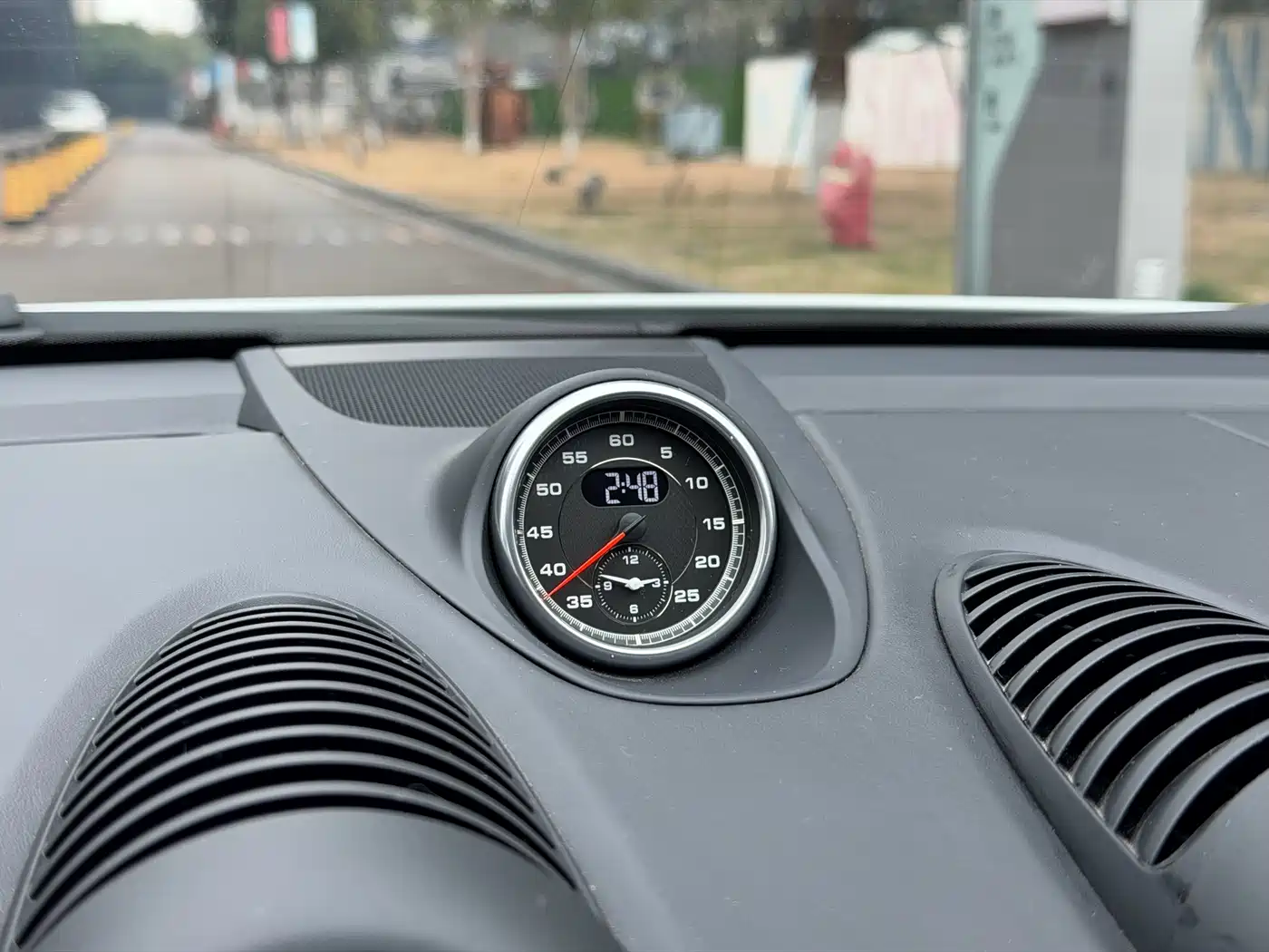 Porsche 718 2016 Boxster 2.0T фото 11