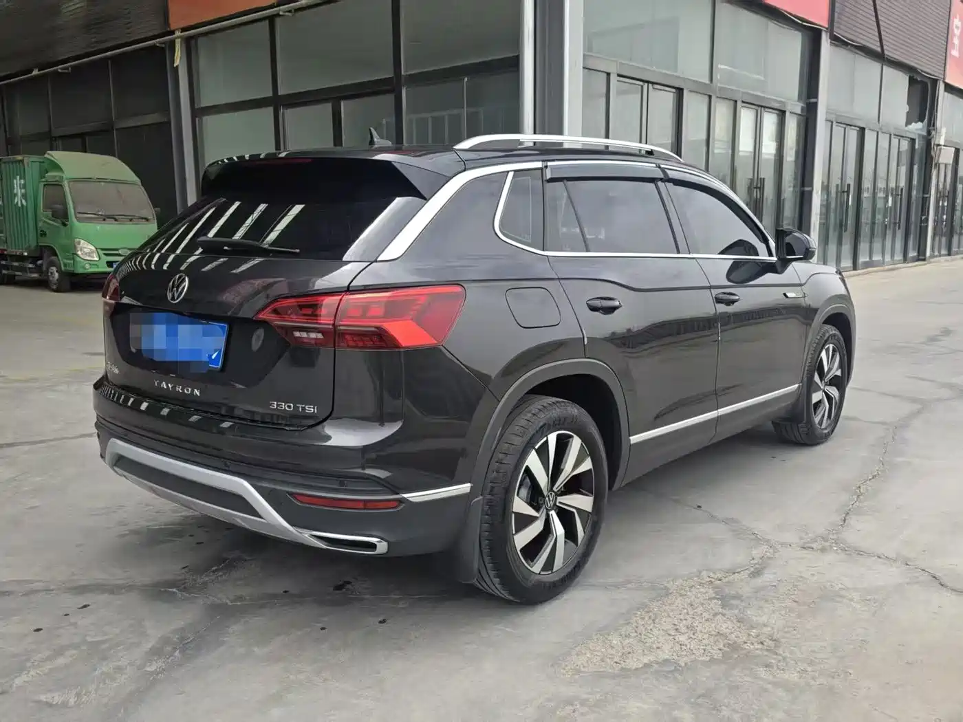 Volkswagen Tayron 2022 330TSI 2WD Luxury Smart Connect Edition фото 4