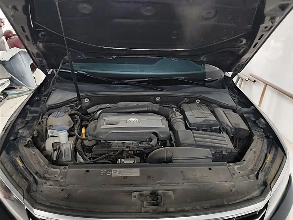 Volkswagen Passat 2017 330TSI DSG Prestige фото 20