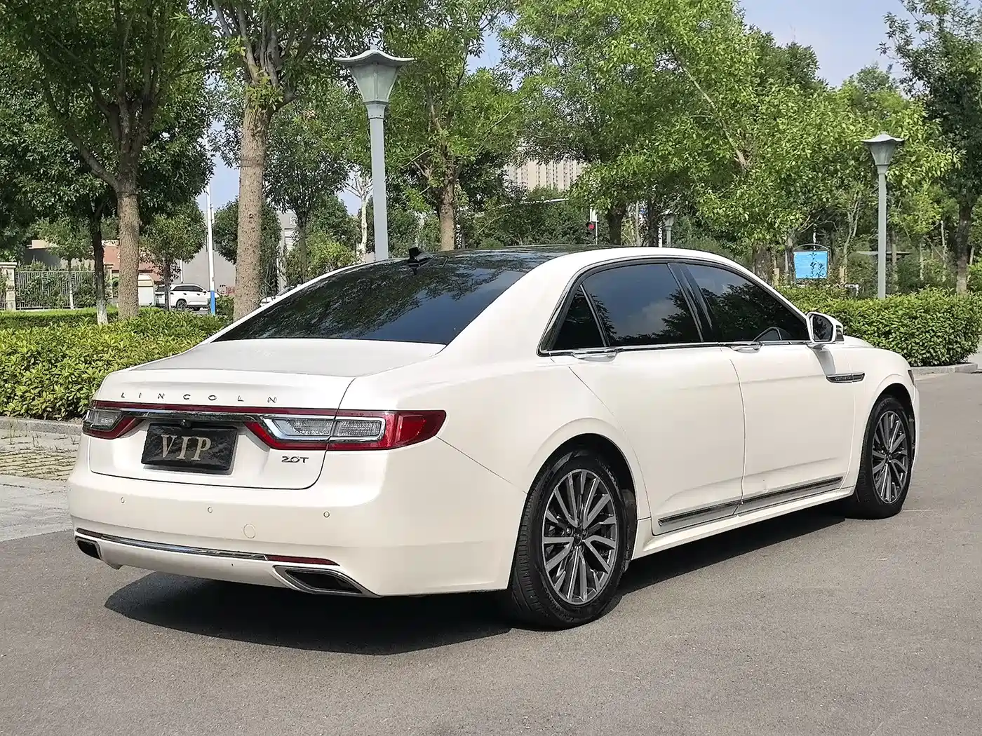 Lincoln Continental 2019 2017 2.0T 2WD Elegance Edition