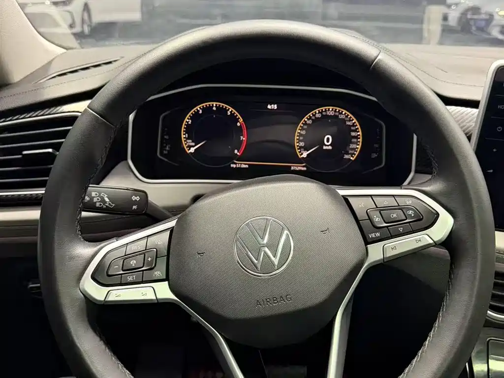 Volkswagen Tayron 2023 280TSI 2WD Luxury Plus Advanced Edition фото 15