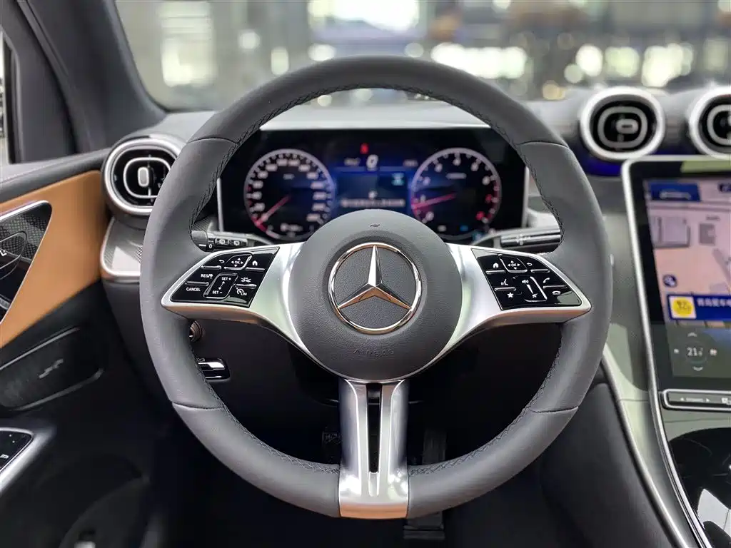 Mercedes-Benz GLC 2025 Model Year GLC 260 L 4MATIC Dynamic фото 14