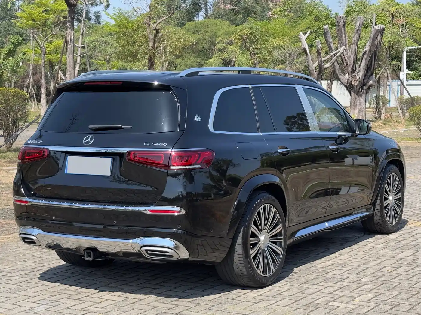 Mercedes-Benz GLS 2023 Facelift GLS 450 4MATIC Fashion фото 16
