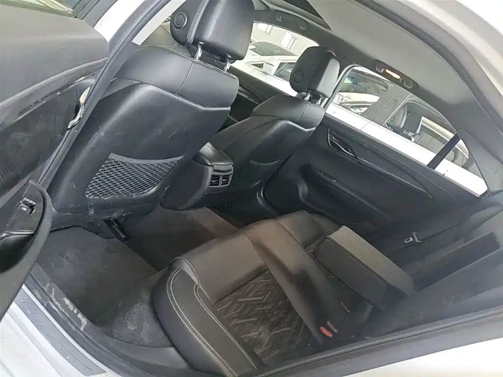 Cadillac ATS-L 2017 28T Technology фото 17