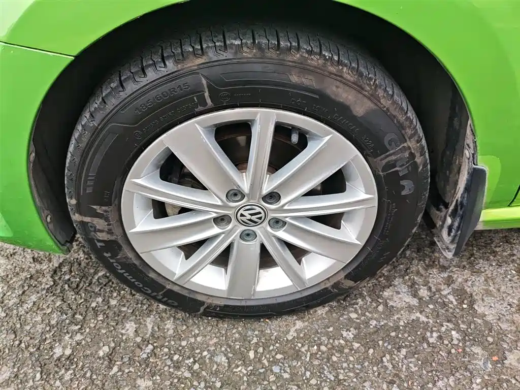 Volkswagen Polo 2014 1.6L Automatic Comfort Edition фото 23