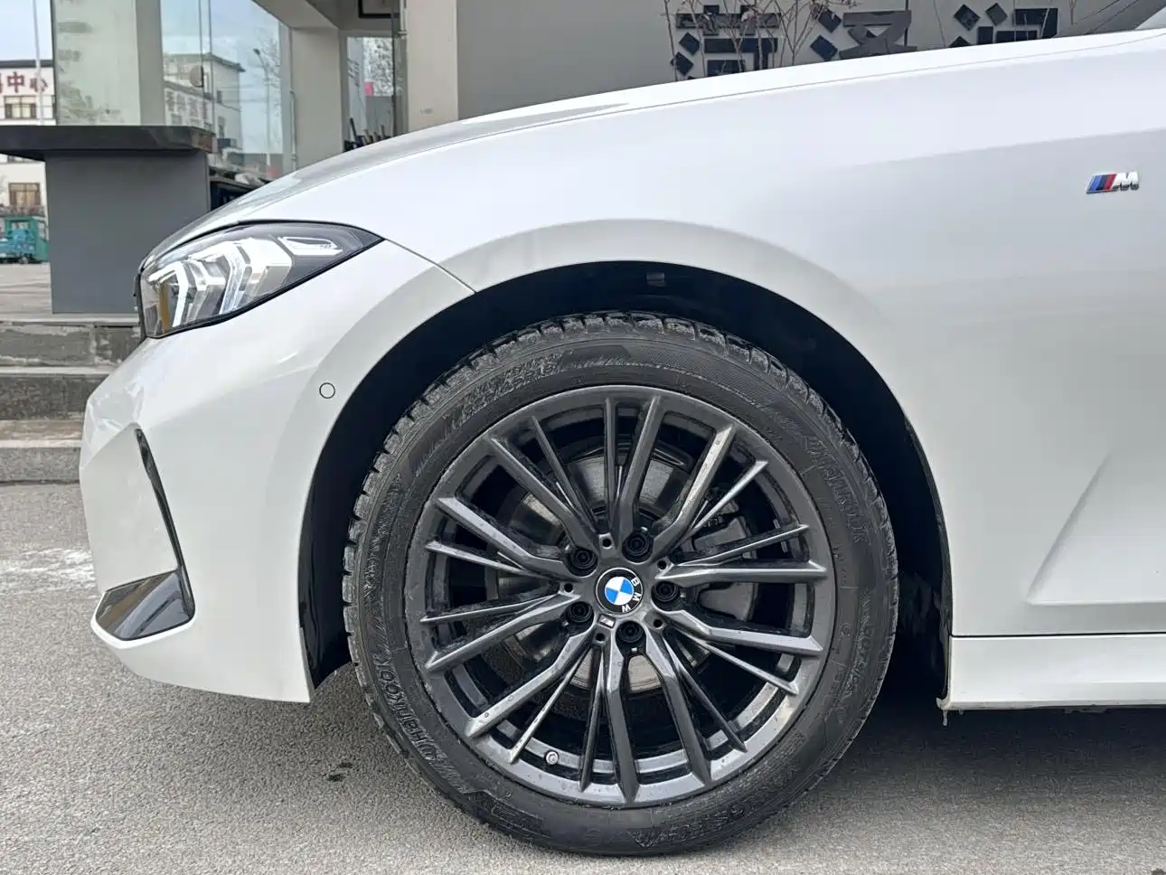 BMW 3 Series 2024 325Li M Sport Shadowline Package фото 3