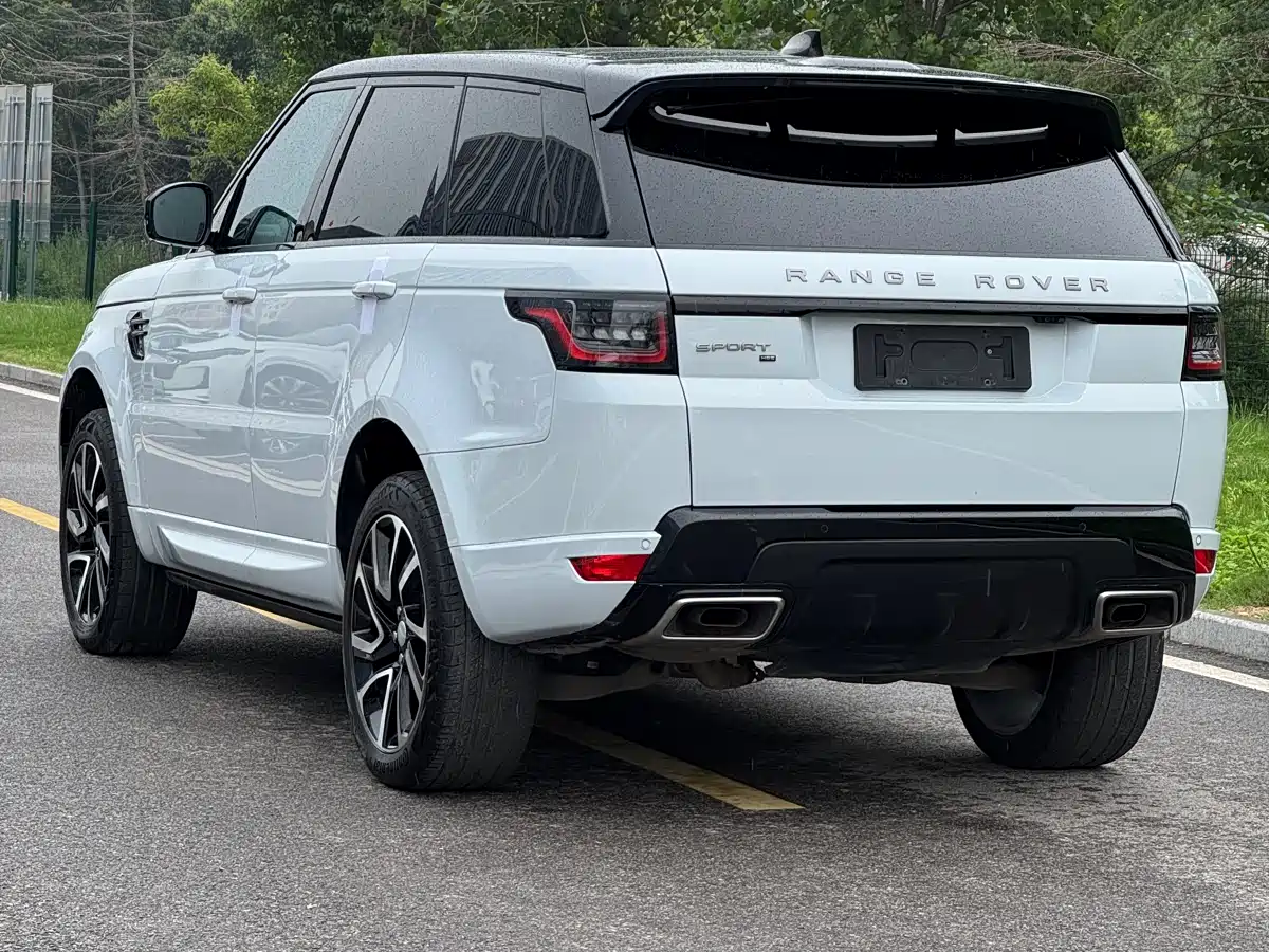 Land Rover Range Rover Sport 2020 3.0 L6 HSE DYNAMIC фото 6