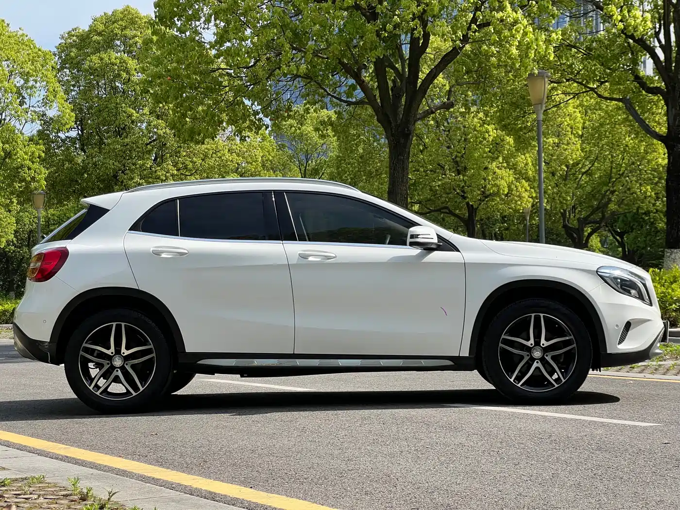 Mercedes-Benz GLA 2016 GLA 200 Fashion фото 4