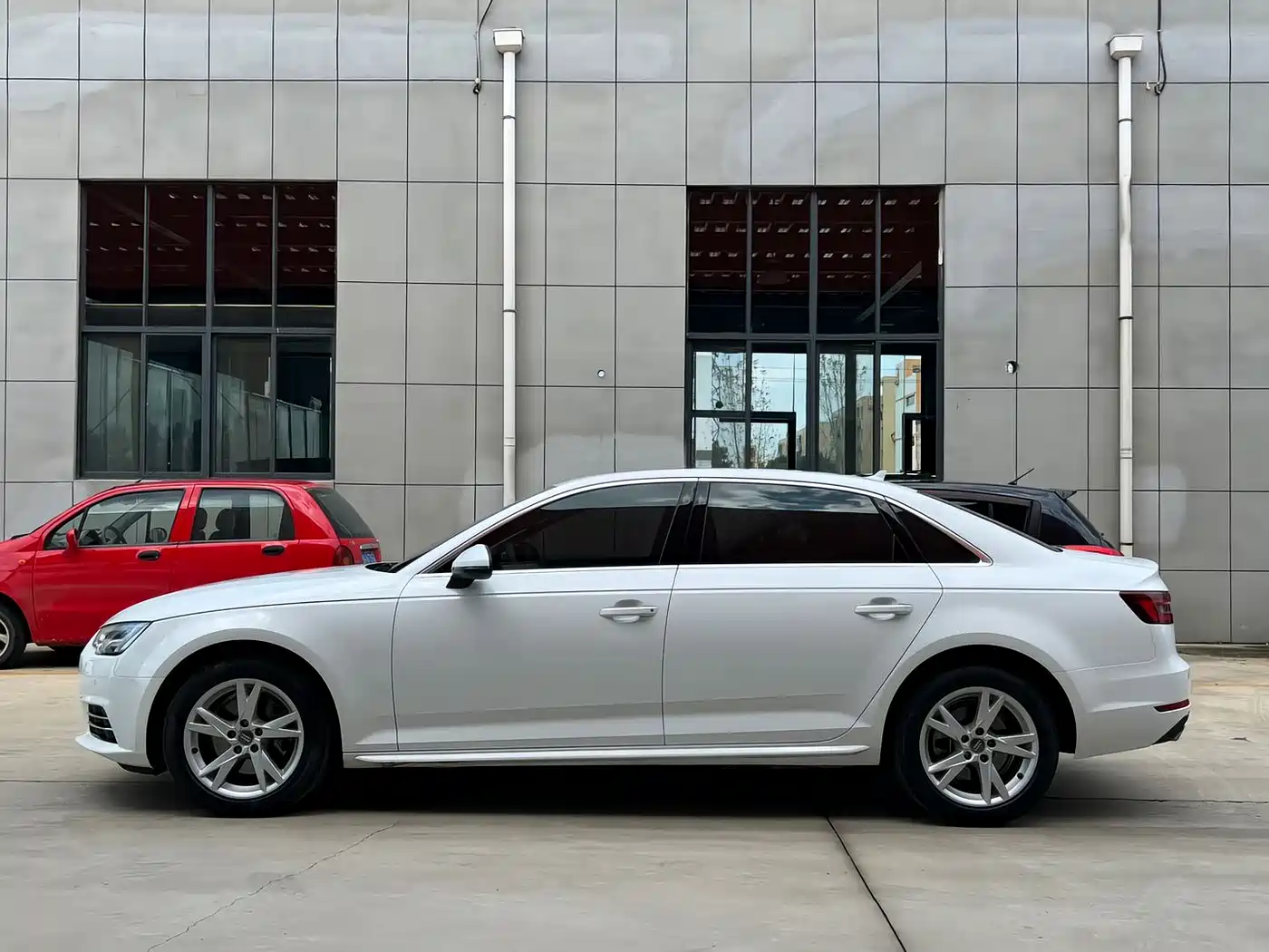 Audi A4L 2018 30th Anniversary 40 TFSI Progressive фото 2