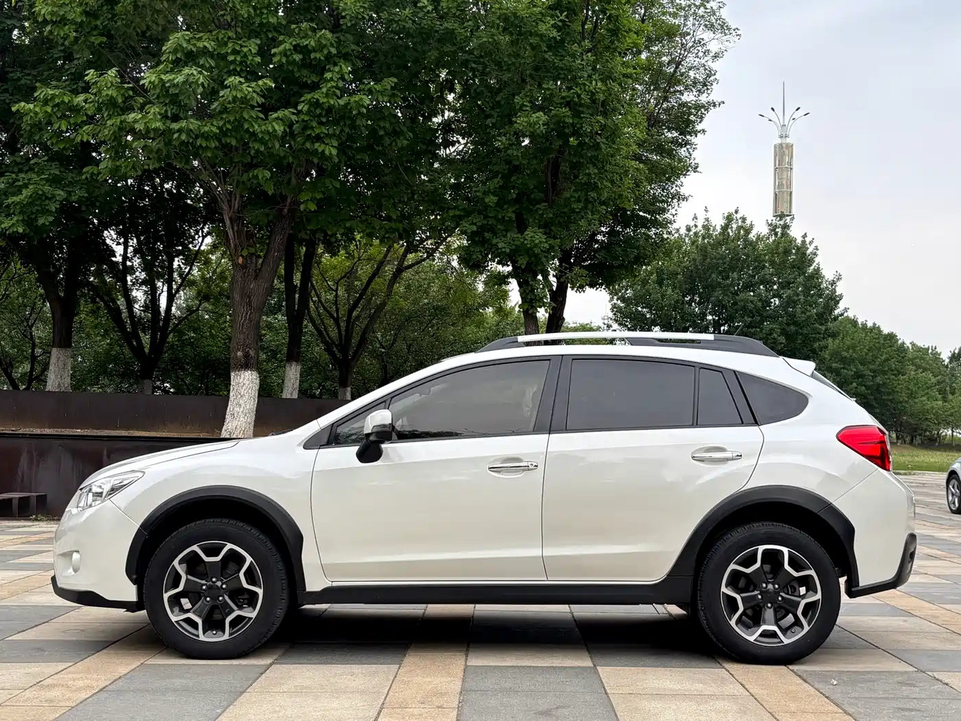 Subaru XV 2014 2.0i Comfort фото 9